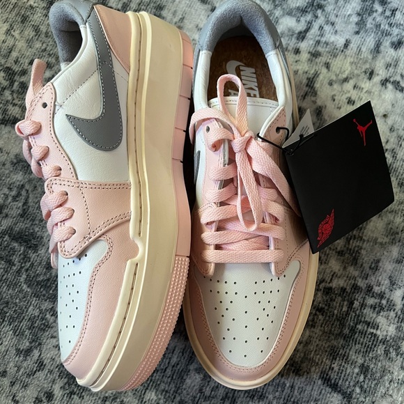 Air Jordan 1 Elevate Low Women Sneakers - Picture 6 of 11